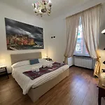 Colombo House E L\'Isola Che Non C\'E